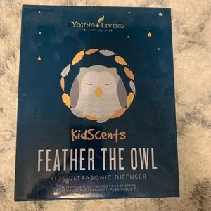 Feather the owl youngliving kids diffuser